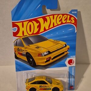 D4 Hot Wheels 85 Honda CRX  with shipping protector